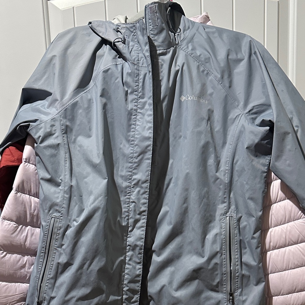 Columbia Light Gray Hooded Jacket